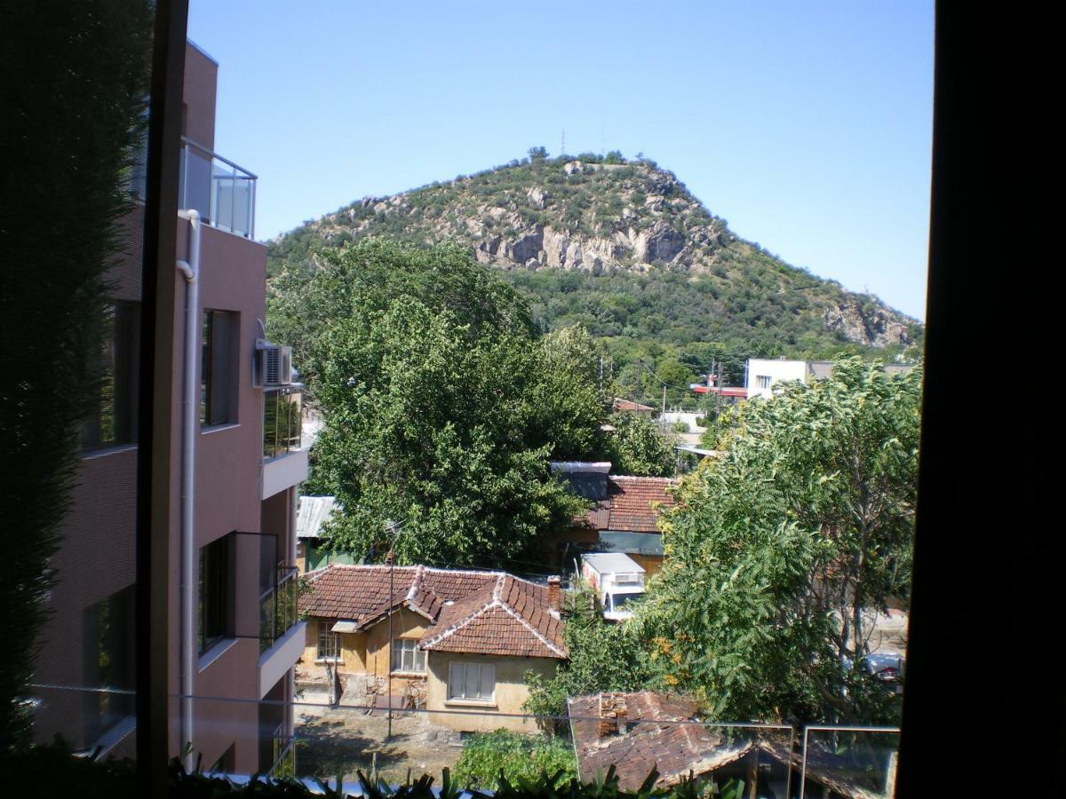 Park View Apartment Plovdiv With Parking Exterior foto